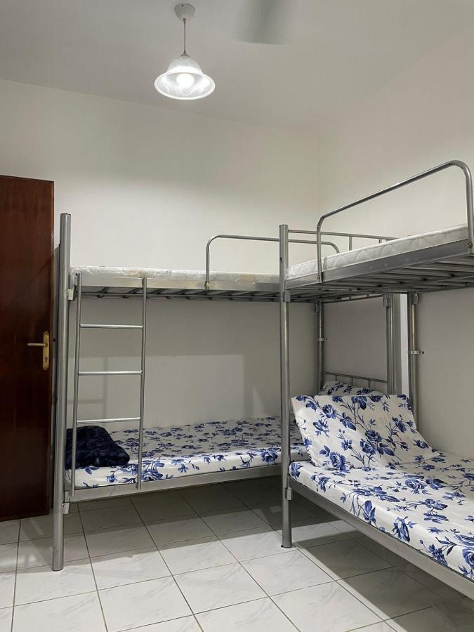 Brand New Boys Hostel 5 Min Walk From Burjuman Metro Station Exit-4 With All Brand New Furnishings & Free Facilities 迪拜 外观 照片